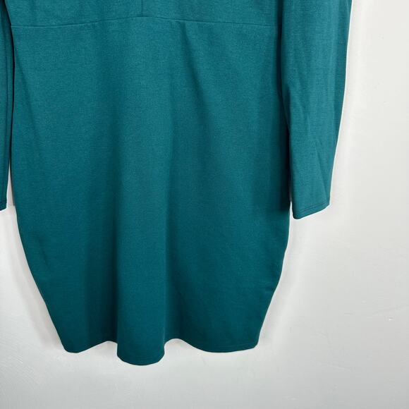 Lulus Haute in Here Forest Green Long Sleeve Bodycon Dress - Picture 4 of 7